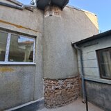 Meserias petru reparatie zidarie exterioara casa (lucrare in etape)